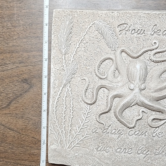 Octopus Concrete Tile/Wall Hanging - Picture 9 of 9